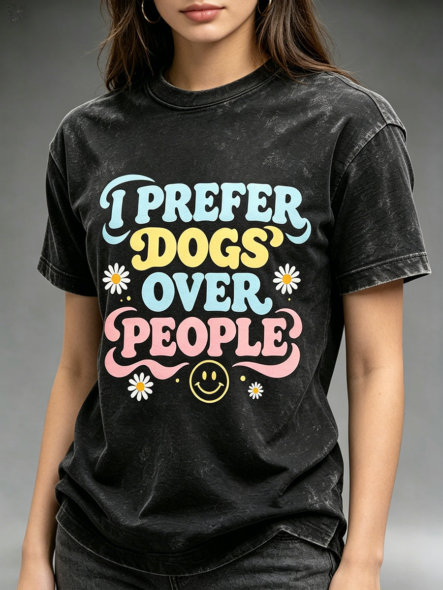 Women's Animal-Themed Artistic Print T-Shirt