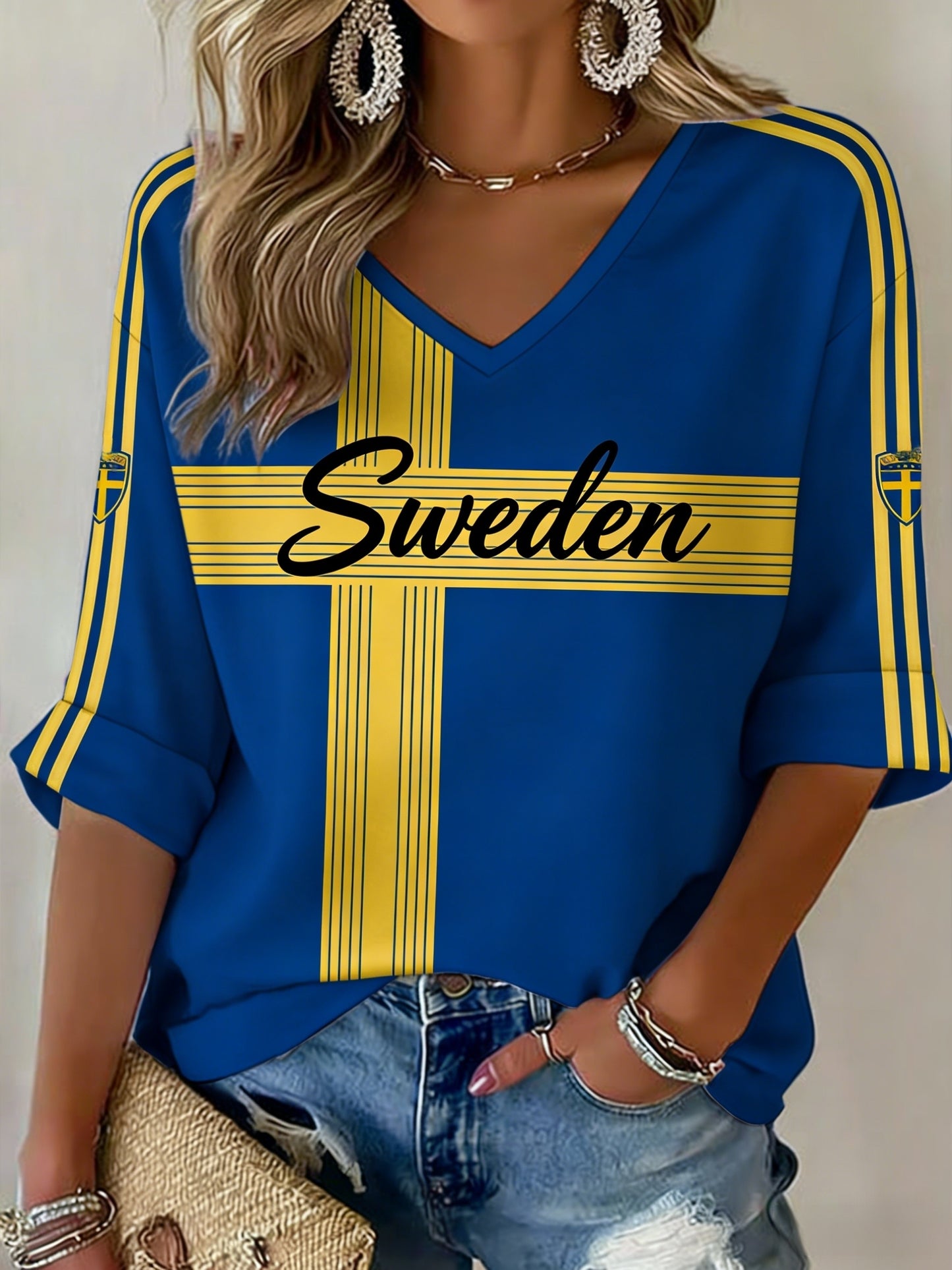 Women's Retro Swedish Soccer Flag Badge   Casual Top